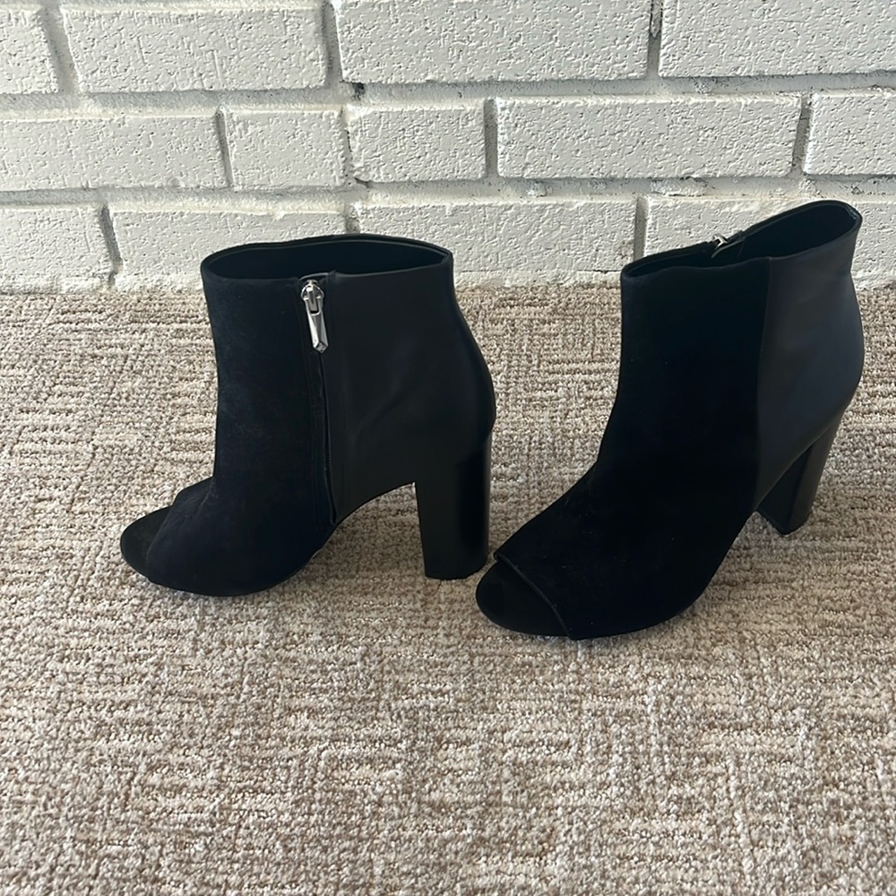 Women’s Sam Edelman open toe black ankle boot
